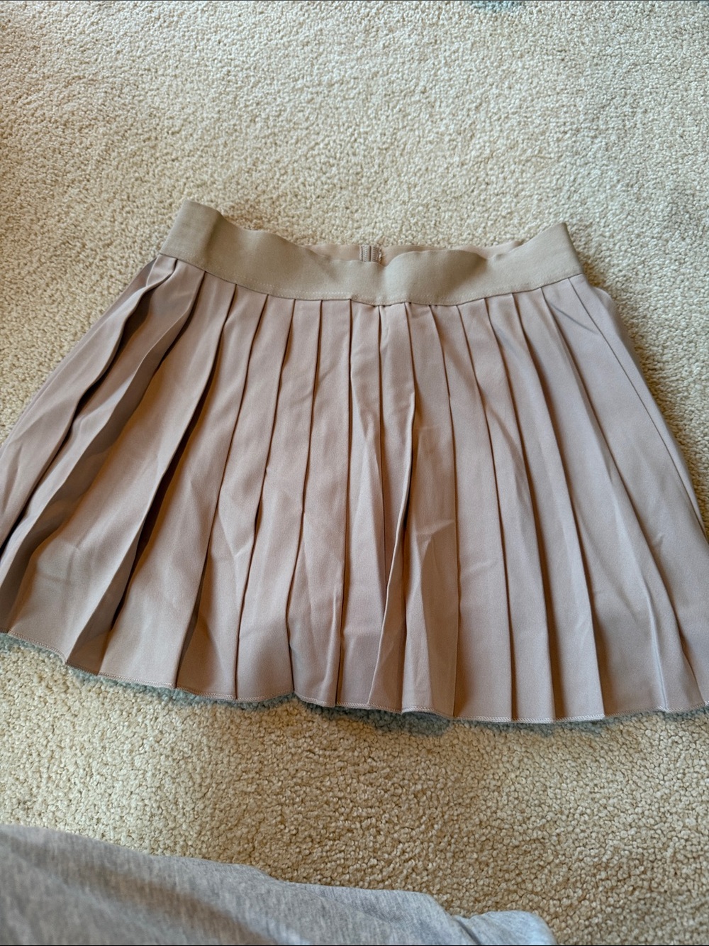 Forever 21 Taupe Pleated Skater Mini Skirt